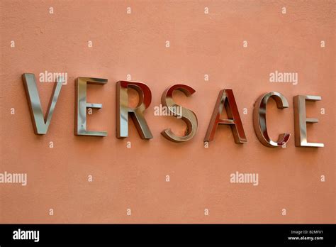 versace forte dei marmi|forte dei marmi lucca.